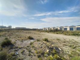 Terreno Urbanizable En venta en Cartuja Baja, Zaragoza photo 0