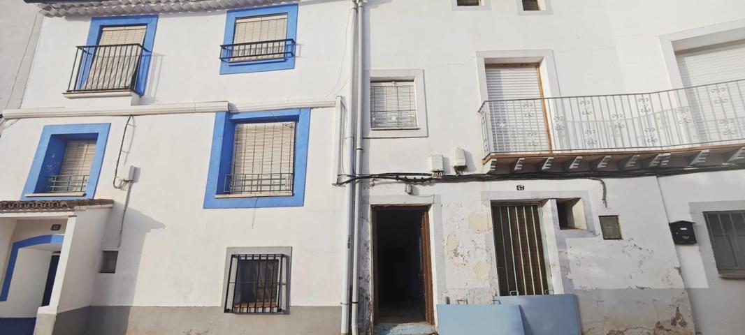 Casa En venta en Centro, Belmonte De Gracian photo 0
