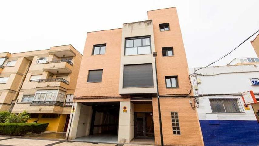 Piso En venta en Valdefierro, Zaragoza photo 0