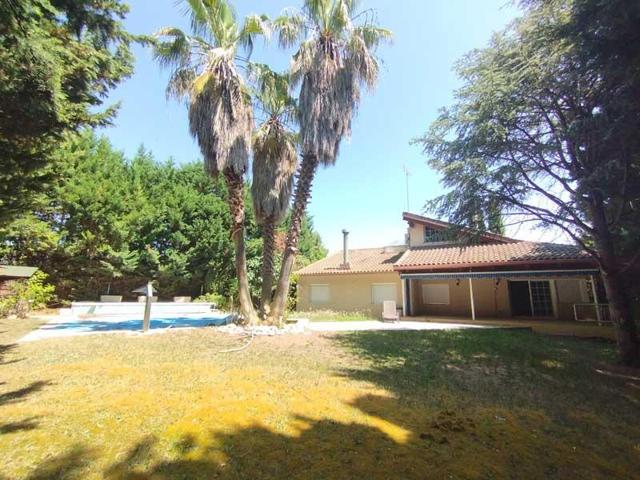 Unifamiliar En venta en Las Lomas De Gallego, Zuera photo 0