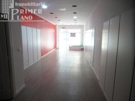 LOCAL CÉNTRICO EN PLENO CENTRO, QUE CUENTA CON 130 m2, ALMACEN Y BAÑOS photo 0