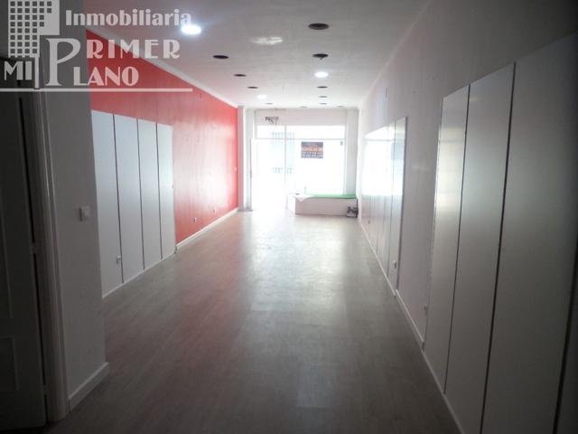 LOCAL CÉNTRICO EN PLENO CENTRO, QUE CUENTA CON 130 m2, ALMACEN Y BAÑOS photo 0