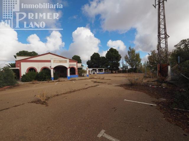 Se vende local destinado a Restaurante junto a la autovia de los Viñedos Tomelloso photo 0