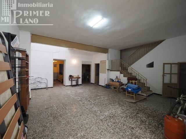 *Casa, junto a Juan Carlos I. Suelo: 202m2 -Fachada: 7,70m -Construidos: 235m2. 84.000€* photo 0