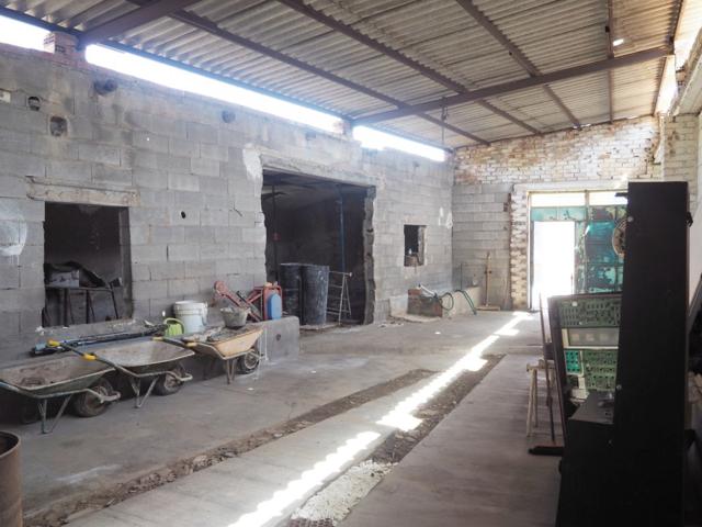 Nave en Avda Principe Alfonso, nave en esquina de 149 m2 con 23 metros de fachada. photo 0