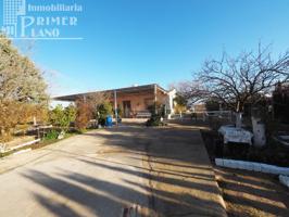 En venta Chalet de 9280 m2 con 246 m2 construidos, junto a Ctra Villarobledo, por solo 130.000 €. photo 0