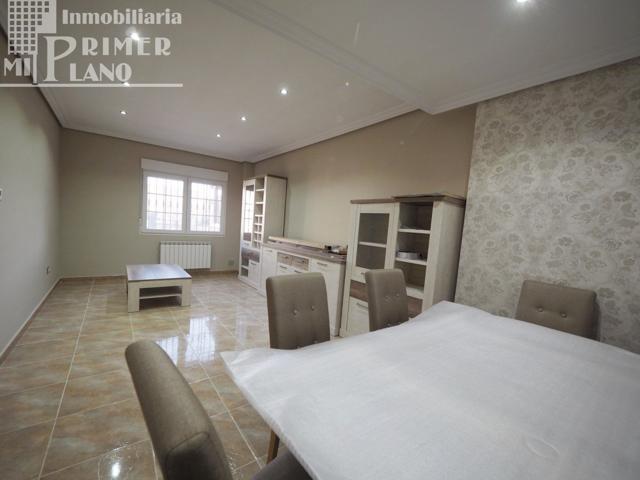 *Espectacular vivienda junto avda J.Carlos I, nueva estrenar con 4 dorm, 3 baños, garaje y patio* photo 0