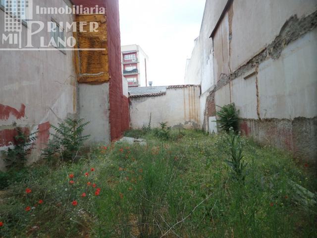 Solar en venta en Calle Independencia, junto a Plaza de España – ¡Ubicación privilegiada! photo 0