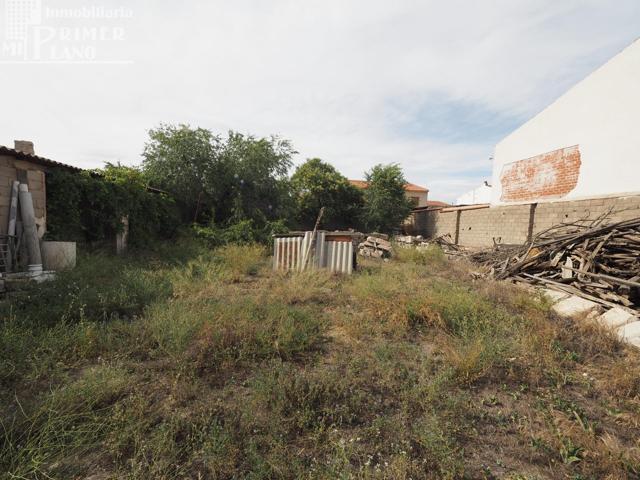 *Se vende SOLAR EN ESQUINA en esquina en Socuellamos con 680 m2 y 52 metros de fachada* photo 0