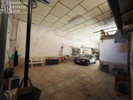 *Casa de dos plantas, con acceso a dos calles, 364m2 de suelo, por solo 110.000 Euros* photo 0