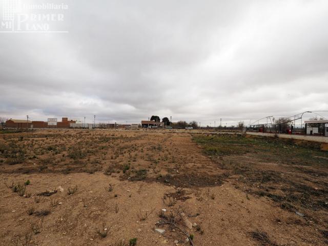 *Se alquila solar para negocio por sólo 4.000€* photo 0