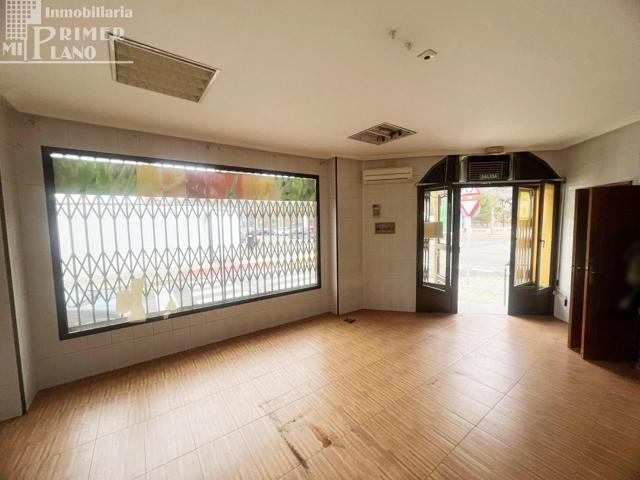 Se vende local comercial en Manzanares por solo 42.000€ photo 0