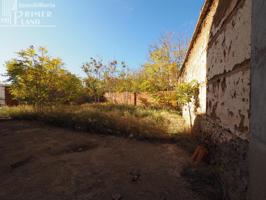 *Solar en Venta en Tomelloso, Zona Calle Doña Crisanta – Excelente Ubicación 255 m2 y 17 de fachada* photo 0