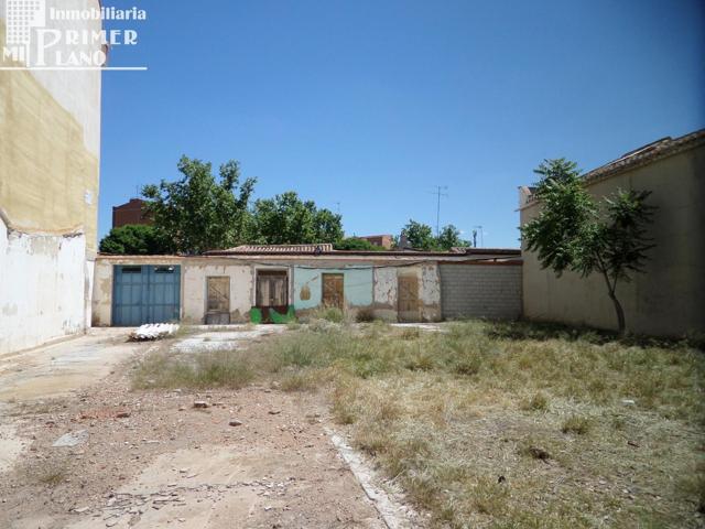 *Se vende solar que cuenta con 372 m2 y 11 metros de fachada por solo 115.000€* photo 0