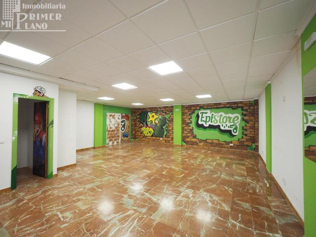Alquiler de Local Comercial en Tomelloso – Zona Glorieta Mª Cristina photo 0