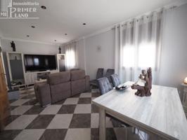 🏡 ¡Fantástico adosado en Tomelloso, zona Institutos! Listo para entrar a vivir 📍 photo 0