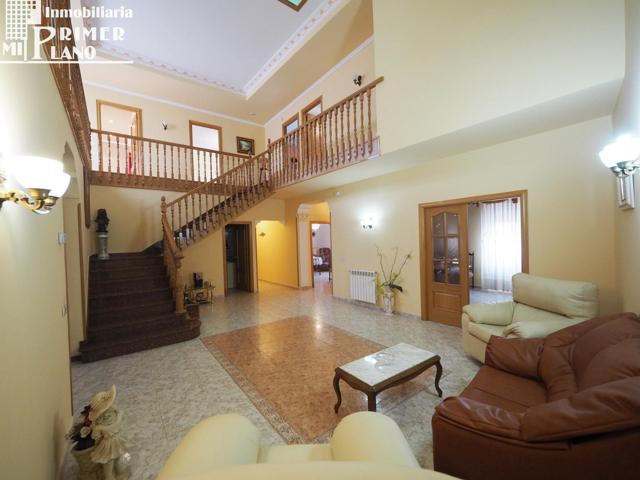🏡✨ ¡Impresionante casa en venta en Pedro Muñoz – Zona Ayuntamiento! ✨🏡 photo 0