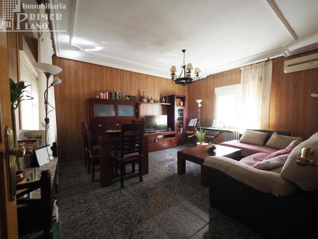 Presentamos este magnífico adosado en venta en Tomelloso photo 0