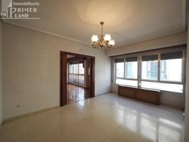 2 pisos y local garaje en venta en pleno centro de Tomelloso – Ideal para inversión! photo 0