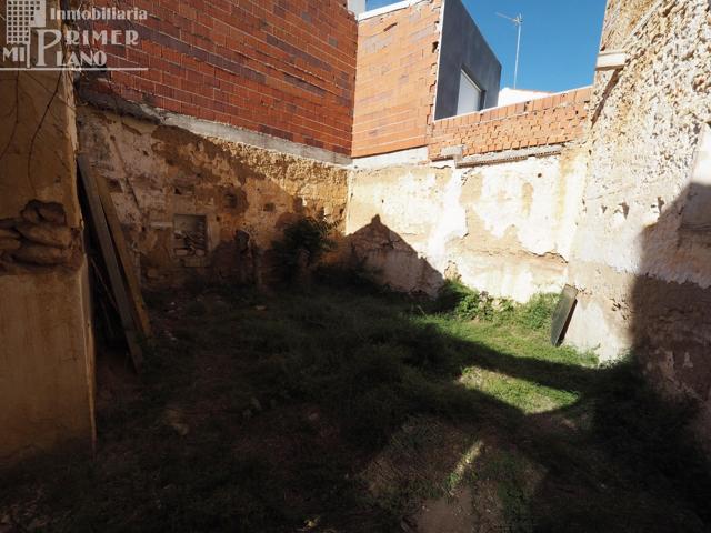 ¡Casa Solar en Tomelloso – Ideal para nueva construcción o reforma integral! photo 0