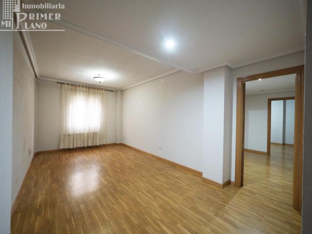Piso en venta en Tomelloso – Calle Doña Crisanta photo 0