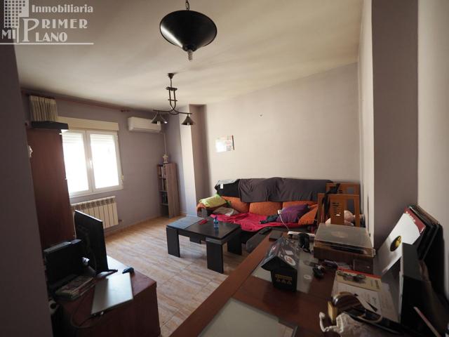 ¡SE VENDE APARTAMENTO EN ZONA CÉNTRICA DE TOMELLOSO – 50.000 €! photo 0