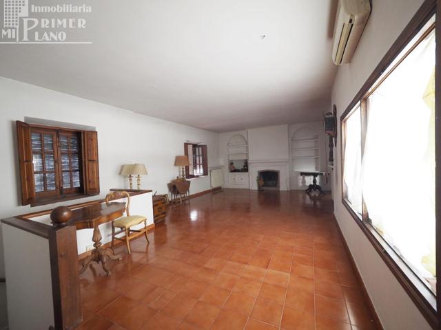 🏠 Amplia Casa en el Centro de Tomelloso – ¡Ideal para Reformar a tu Gusto! photo 0