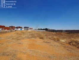 🏡 Solar Urbano en Esquina en Venta – Polígono 20, Tomelloso photo 0