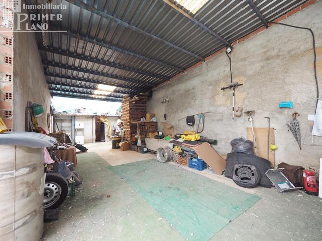 Oportunidad única en el centro de Tomelloso: Solar con garaje photo 0