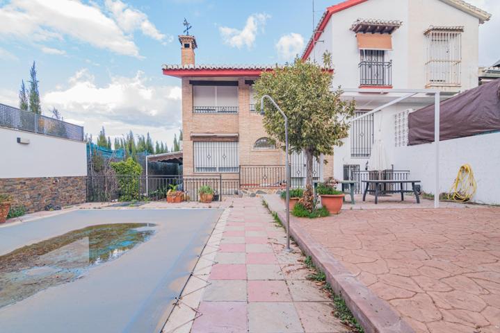 GRAN CASA EN LA ZUBIA photo 0