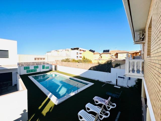 ESPECTACULAR CHALET EN SANTA FE photo 0