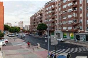 🏡 ¡El hogar perfecto para tu familia te está esperando aún paso de la Avd. Mediterráneo! photo 0