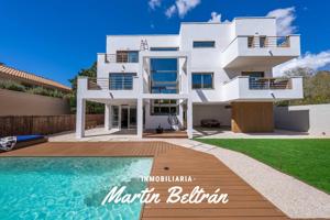 🏡 Exclusivo Chalet en La Envía Golf | Diseño, Seguridad y Calidad de Vida photo 0