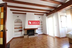 PISO EN VENTA EN LA POBLA DE VALLBONA photo 0