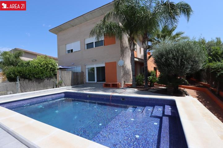 EXCELENTE VIVIENDA UNIFAMILIAR EN VENTA EN MONTOCOLORADO photo 0