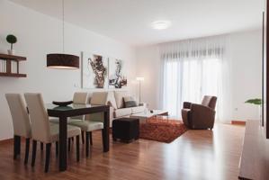 Estupendo apartamento de 4 dormitorios ¡LLAVE EN MANO! en bonito pueblo costero – 194.900€ - photo 0