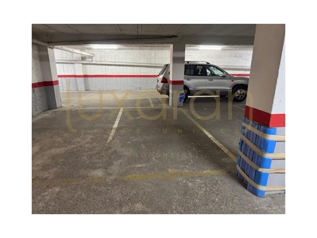 Parking Subterráneo En venta en Lleida photo 0