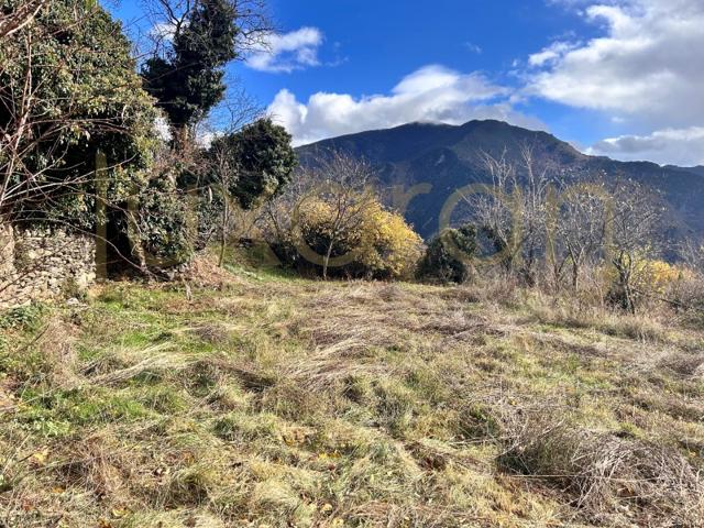 Piso En venta en La Guingueta D'Àneu photo 0