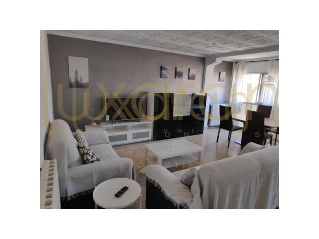 Piso En venta en Lleida photo 0