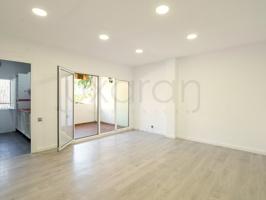 Piso En venta en Barcelona photo 0