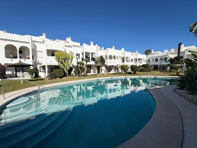 Casa En venta en Whater Gardens, Estepona photo 0