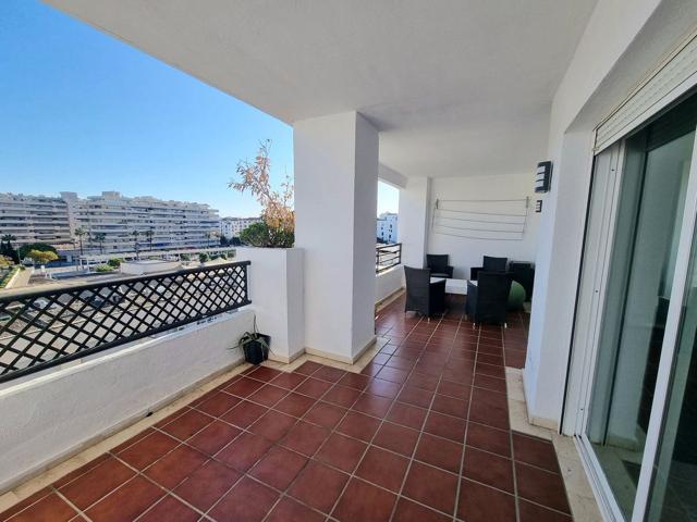 Piso En venta en Puerto - Puerto Banús, Marbella photo 0