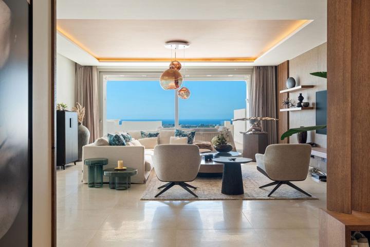  Ático En venta en Puerto Banus, Marbella photo 0