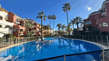 Piso En venta en La Carolina, Marbella photo 0