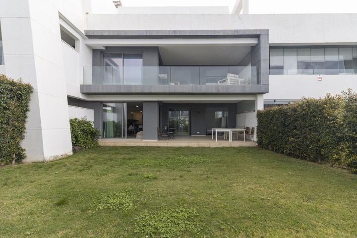 Piso En venta en Parque Selwo Aventura, Estepona photo 0