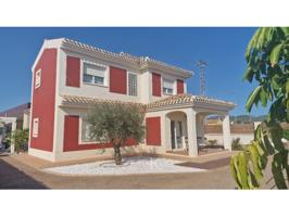 Villa En venta en Lorca photo 0