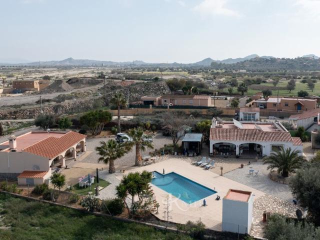 Villa En venta en Mojácar photo 0