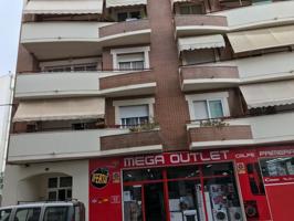 Oportunidad en Calpe: piso de 3 dormitorios con 100 m² muy bien distribuidos photo 0
