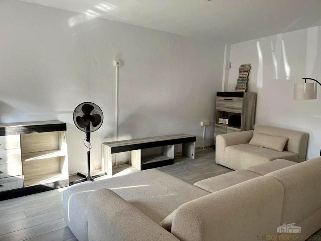 Adosado en venta en Cortes y Graena de 125 m2 photo 0