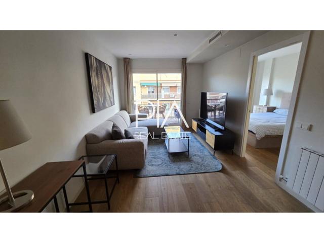 LUMINOSO PISO REFORMADO EN LA NOVA ESQUERRA DE L'EIXAMPLE – 610.000 € photo 0